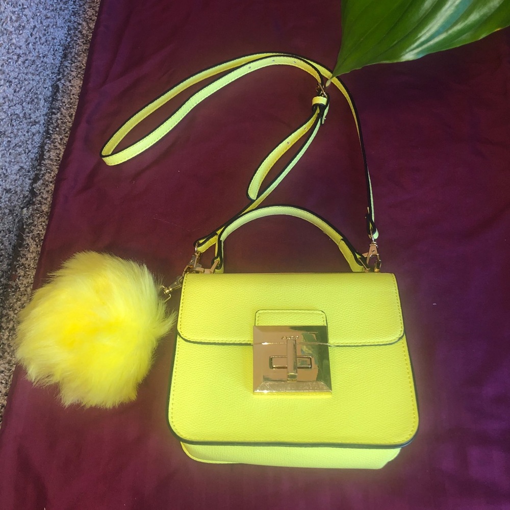 Lime green/Neon Yellow Purse